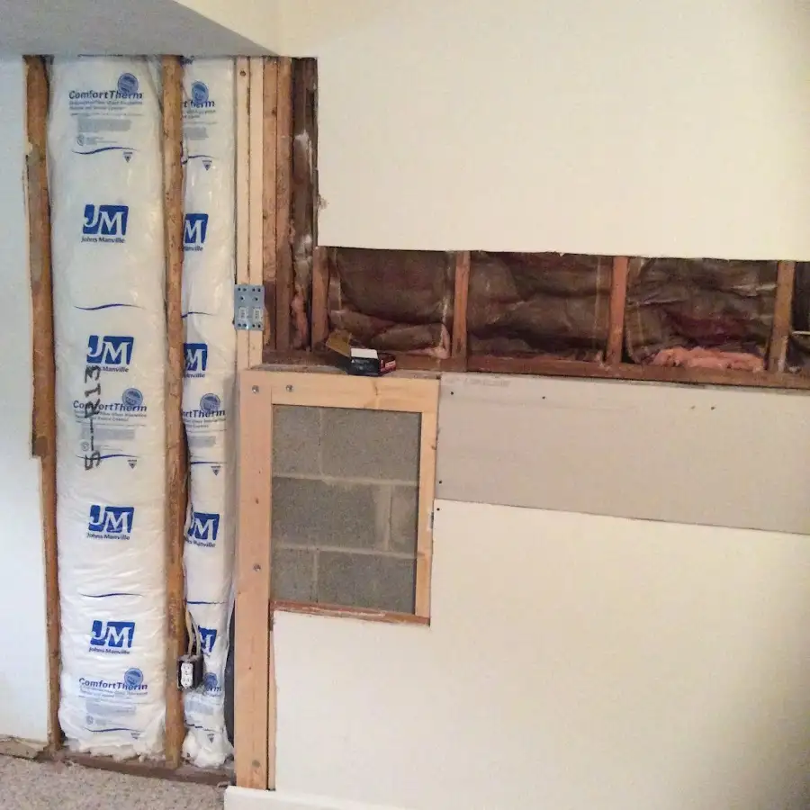 Wall insulation replacement during Structural Drying in Fox Crossing